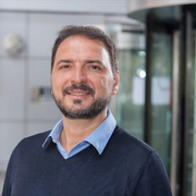 Dr Leone Leonida