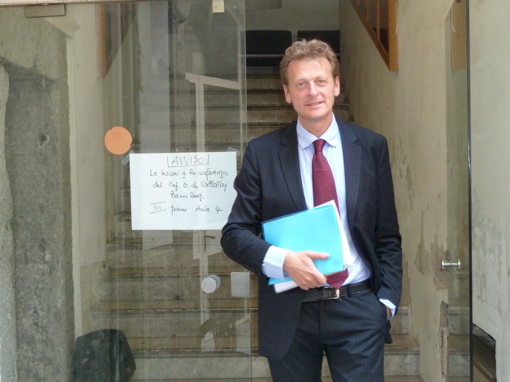 Godefroid de Callataÿ - University of Louvain